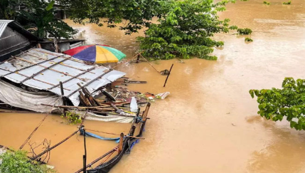 ১৮ জেলায় বন্যা সতর্কতা, আগামী ৭২ ঘণ্টায় পরিস্থিতি আরও অবনতির আশঙ্কা